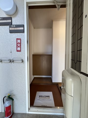 グッドワンの玄関