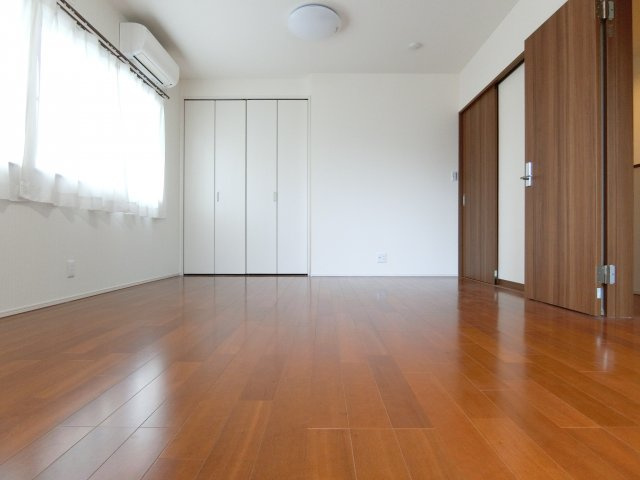 喜志町一戸建の洋室