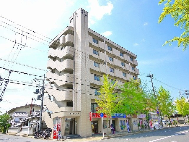 楠本第二ビルの外観|建物外観を気になさる方へ、見た目の良い物件です