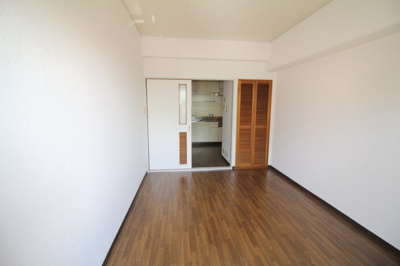 【寝室】 | パークサイド田中２号館