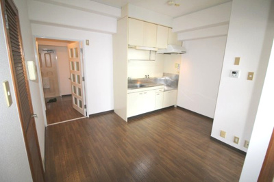 【居間・リビング】 | パークサイド田中２号館 | 別室の写真使用