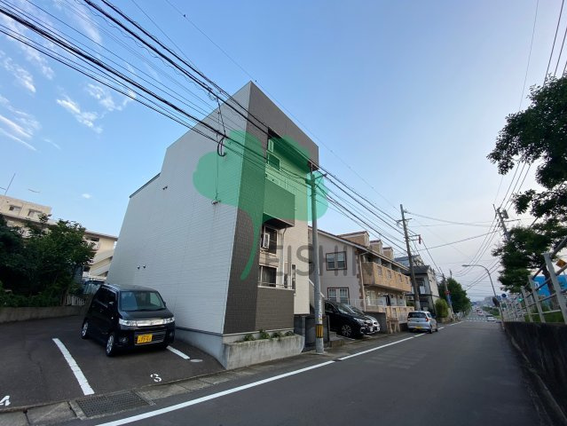 アンピオ南福岡の外観