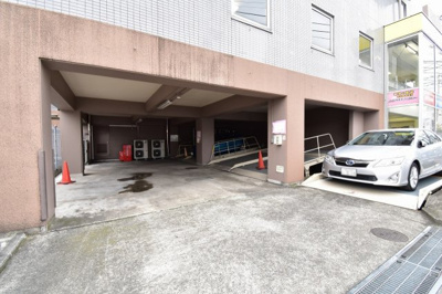 【駐車場】 | グランドメゾン中山