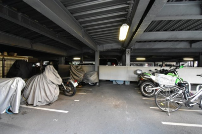 【その他共用部分】 | クレストフォルム鶴見グランステージ | バイク置場