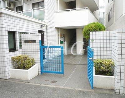 【エントランス】 | トップ本郷  | エントランスです。