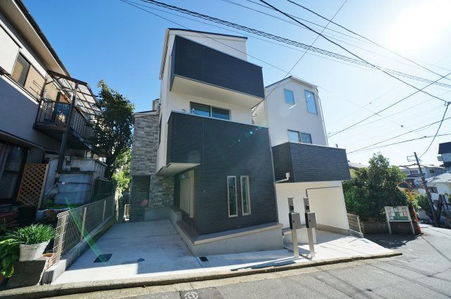 保土ヶ谷区和田2丁目　全２棟新築戸建【成約】の外観