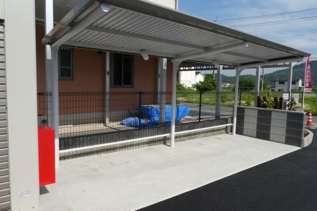 倉敷市真備町箭田のアパートのその他共用部分|自転車置き場