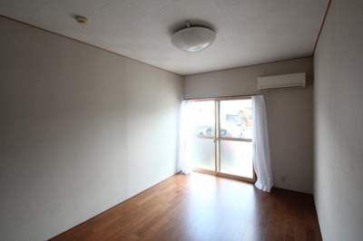 【子供部屋】 | YMN玉田貸家 | 子供のお昼寝に使えるお部屋です