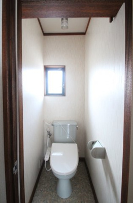 【トイレ】 | YMN玉田貸家 | 温水洗浄便座です