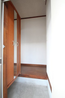 【玄関】 | YMN玉田貸家 | きれいな玄関です