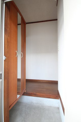 【玄関】 | YMN玉田貸家 | きれいな玄関です