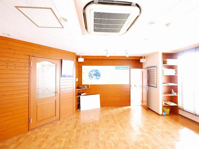 奥田ビルの内装