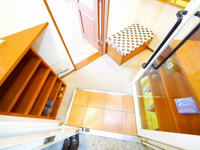 奥田ビルの内装