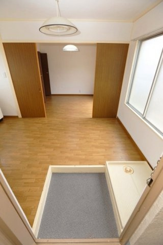 【玄関】 | ドルフ山手町