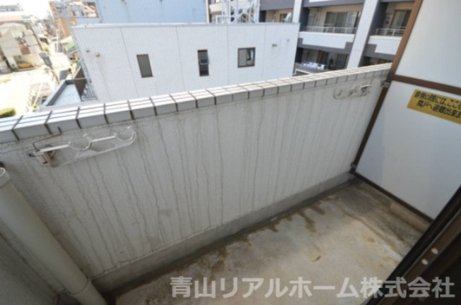 【バルコニー】 | ことぶき壱番館