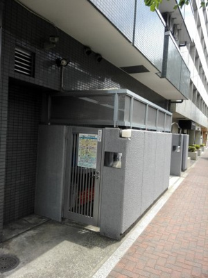 【その他共用部分】 | コスモフォーラム三鷹 | 入居者専用ゴミ出し場