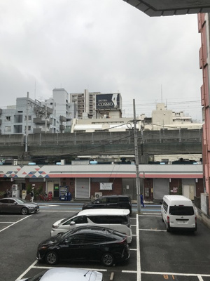【展望】 | 第２ツボイビル | 目の前にメトロセンター