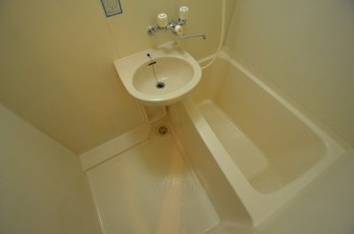 【浴室】 | シャトラン弓木壱番館