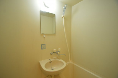 【浴室】 | シャトラン弓木壱番館 | 洗面台