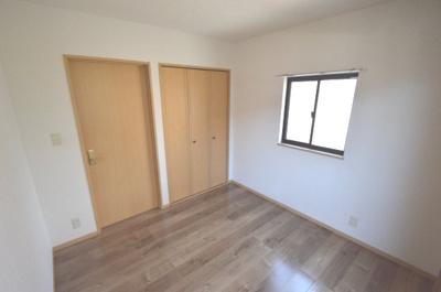 【洋室】 | エリーナ六甲 | 2階北側洋室4.5帖