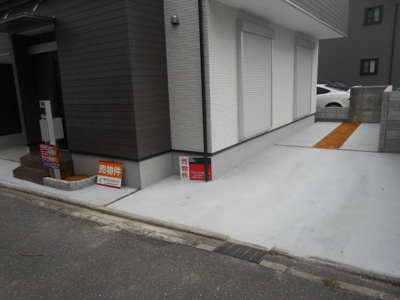 【前面道路含む現地写真】 | 高知市寿町　