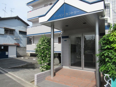 【エントランス】 | アーバンカントリー（弥刀賃貸） | 毎日通るエントランスはこのようになっています