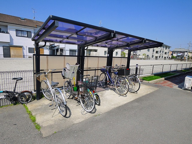 ラフィーネTENRI　Aのその他共用部分|自転車置き場です