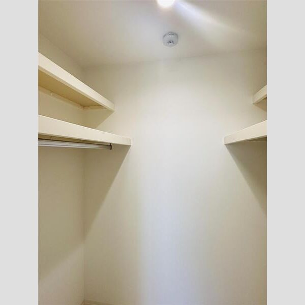 キャッスルコート岩端の収納
