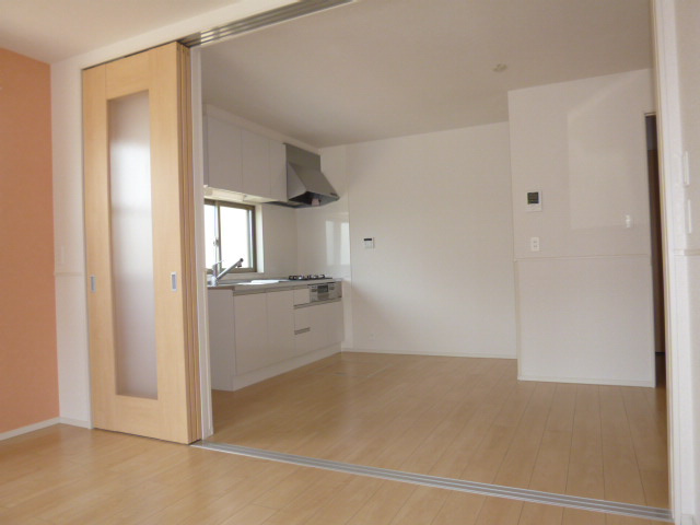 リアン３の居間・リビング|洋室