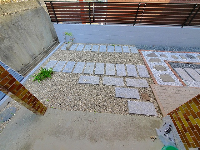 さくら貸家の庭