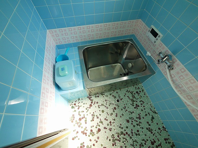 さくら貸家の浴室