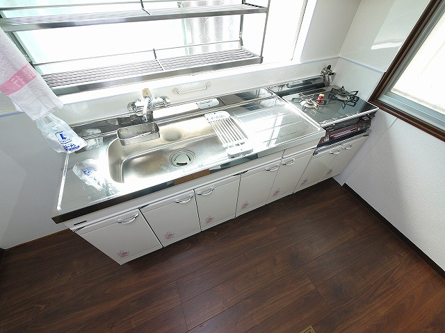 さくら貸家のキッチン