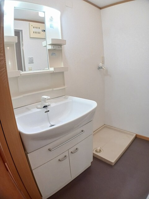 エル・ガーデンBの洗面所