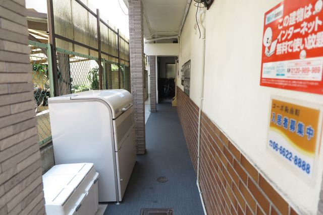 コーポ阪南町のロビー