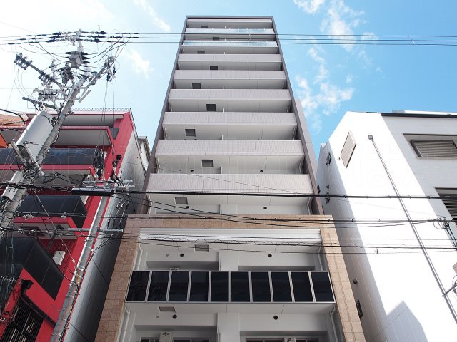 クリスタルエグゼ心斎橋