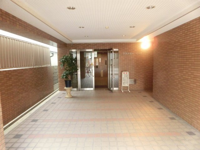 クラスター南堀江のエントランス