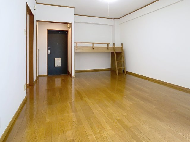 セントラルコーポ大築の居間・リビング