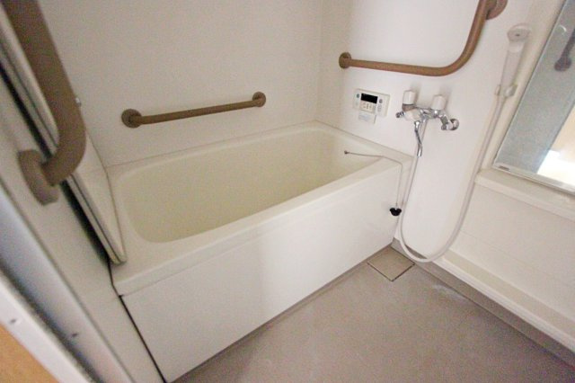 ブロッサム柿木の浴室|浴室