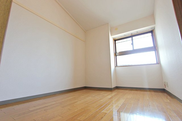 ブロッサム柿木の洋室|洋室