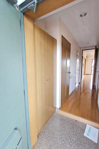 ブロッサム柿木の玄関|玄関のシューズボックス