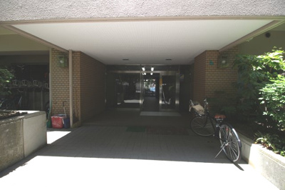 【エントランス】 | 天王寺グランドハイツ | 毎日通るエントランスはこのようになっています