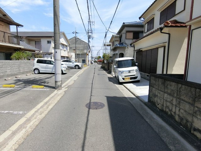 明石市大久保町八木　中古戸建の前面道路含む現地写真|前道も広いので交通の往来もスムーズです