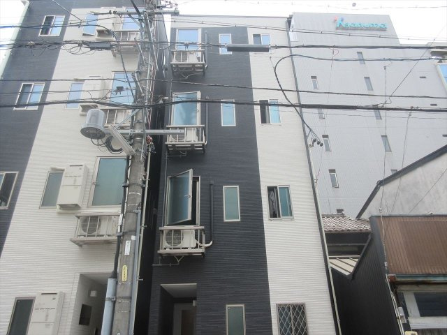 ノア名駅南