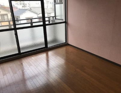 ジュネス伊伝居2の居間・リビング