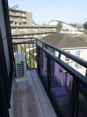 【バルコニー】 | ガーデンヒルズ仏向Ⅲ | ガーデンヒルズ仏向Ⅲ　ベランダ