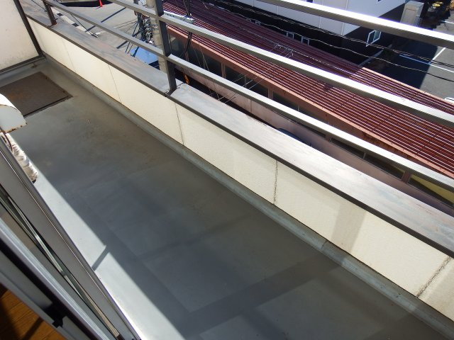 サカノビルのバルコニー