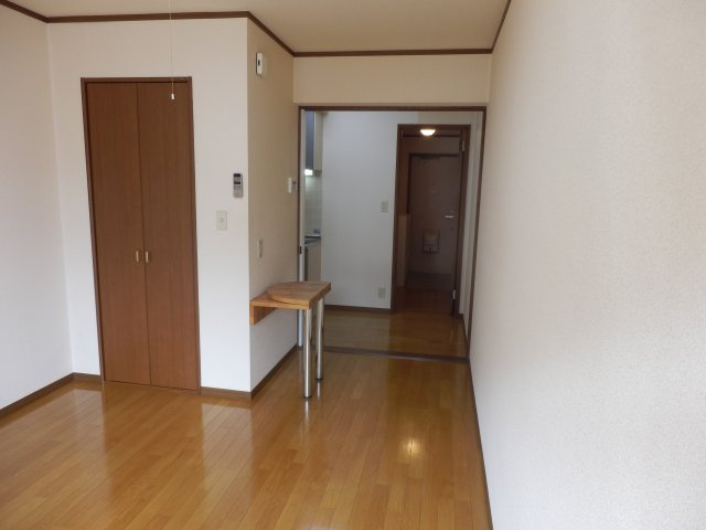 クレールⅢの洋室
