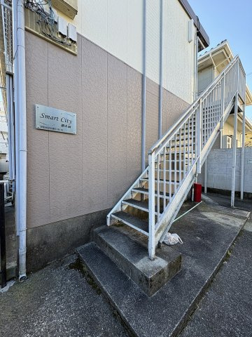【エントランス】 | Smart City明大前 | 月額管理料無料！賃貸管理はアブレイズパートナーズにお任せを！