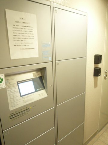ヴェルビュ本郷壱岐坂壱番館のその他共用部分|宅配ボックス