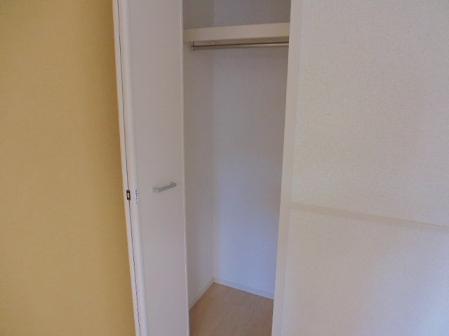 オーブ・プロムナードの収納